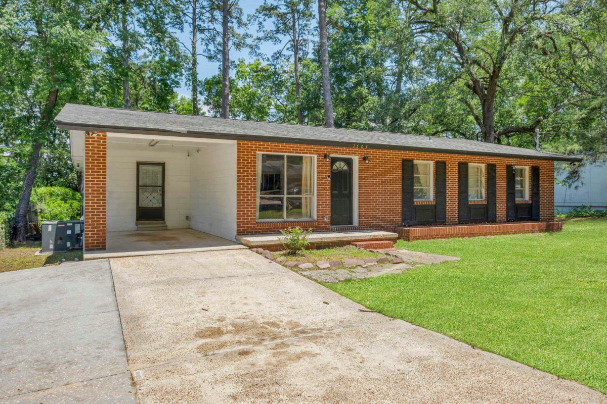 2505 TUPELO TER, TALLAHASSEE, FL 32303, photo 1 of 19