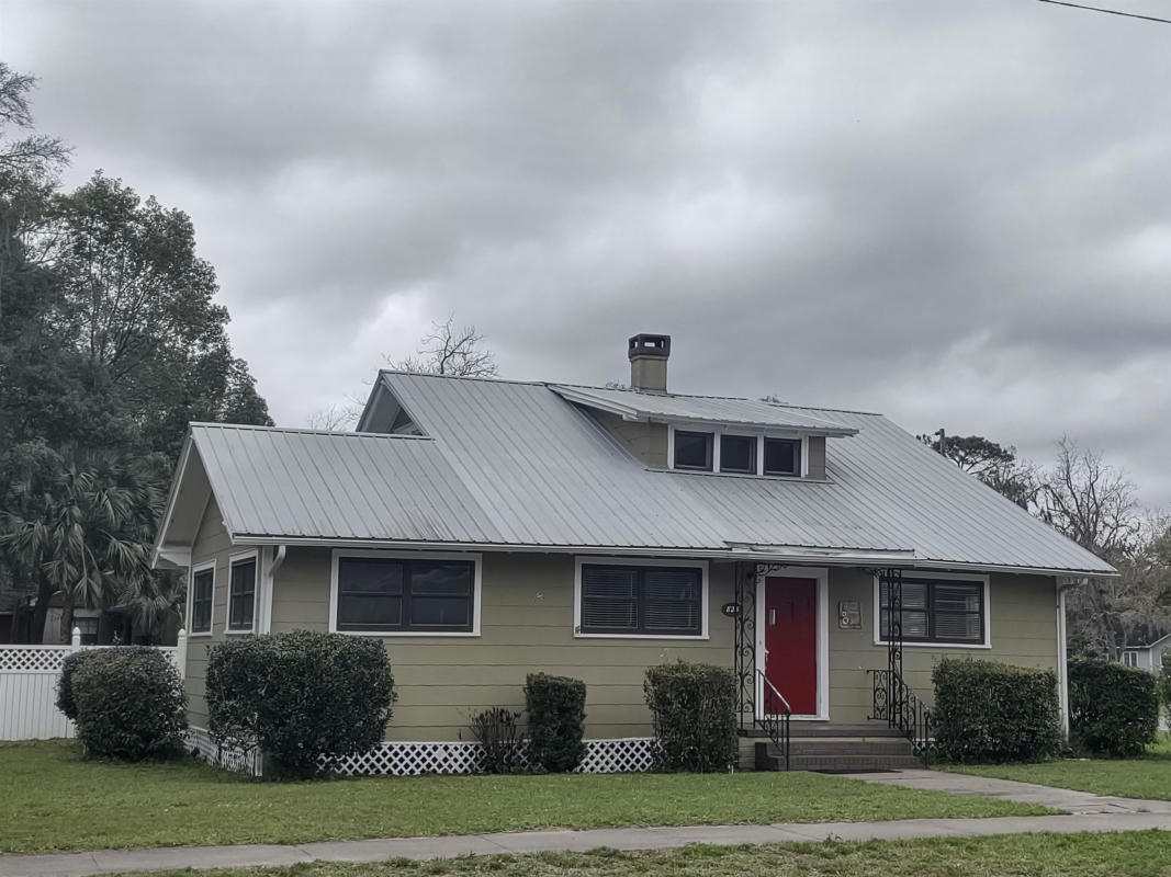 825 N JEFFERSON ST, PERRY, FL 32347, photo 1 of 27
